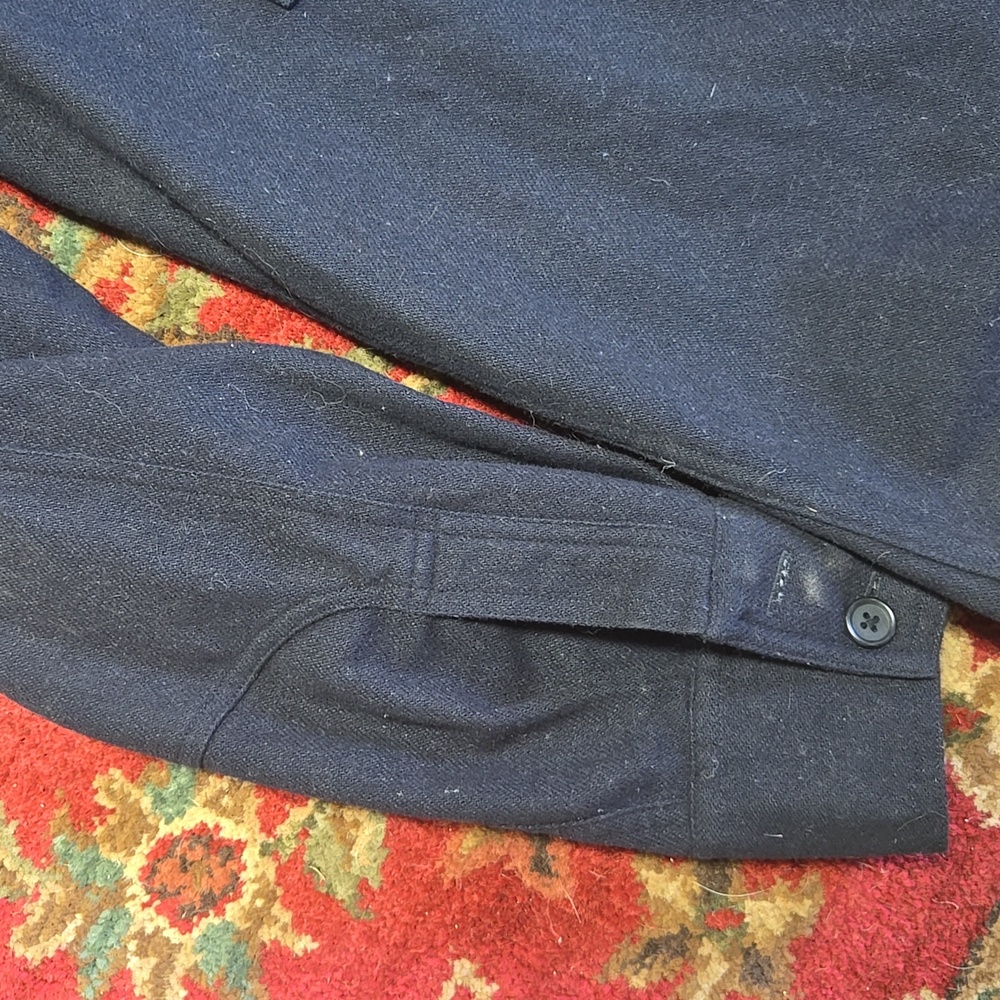 Facconable Wool Medium Button Up Navy Longsleeve … - image 4